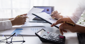 Appariement d’inventaire basé sur le crédit : comment augmenter vos profits en alignant votre marchandisage avec la capacité d’achat